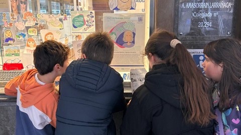 Los alumnos y las alumnas de Bizilabe de Elgoibar también han celebrado el 11 de febrero