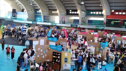 Jóvenes de Bizilabe de Elgoibar y de Laudio están participando en la IV Edición de la Ciencia y la Innovación de Asturias