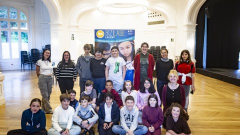 Jóvenes de Bizilabe de Laudio se reúnen con las mujeres STEM de la localidad Jóvenes de Bizilabe de Laudio se reúnen con las mujeres STEM de la localidad